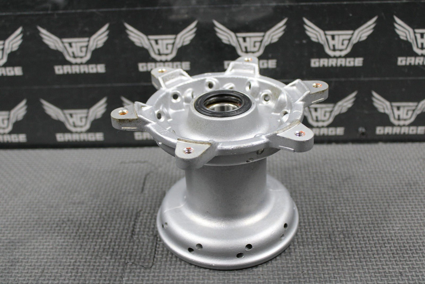 2003 YAMAHA 02 - 14 YZ125 YZ250 OEM FRONT WHEEL RIM HUB 5NY - 25111 - 00 - 00 GOOD! - hggarage