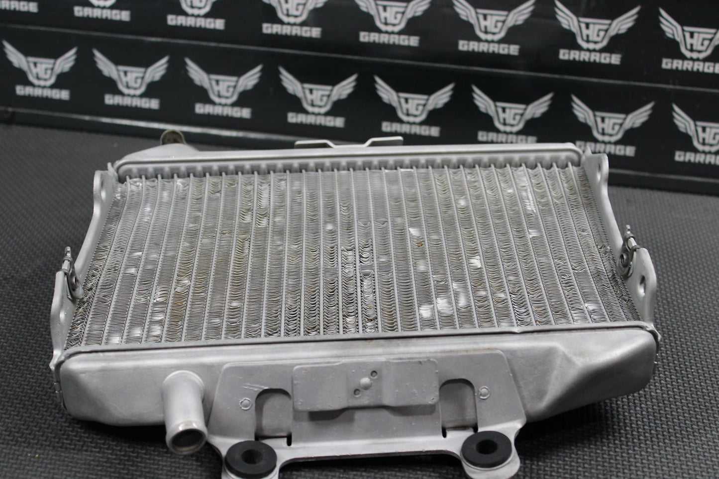 1999 Honda CR125R OEM Engine Motor Cooling Cooler Radiator 19100 - KZ4 - J10 - hggarage