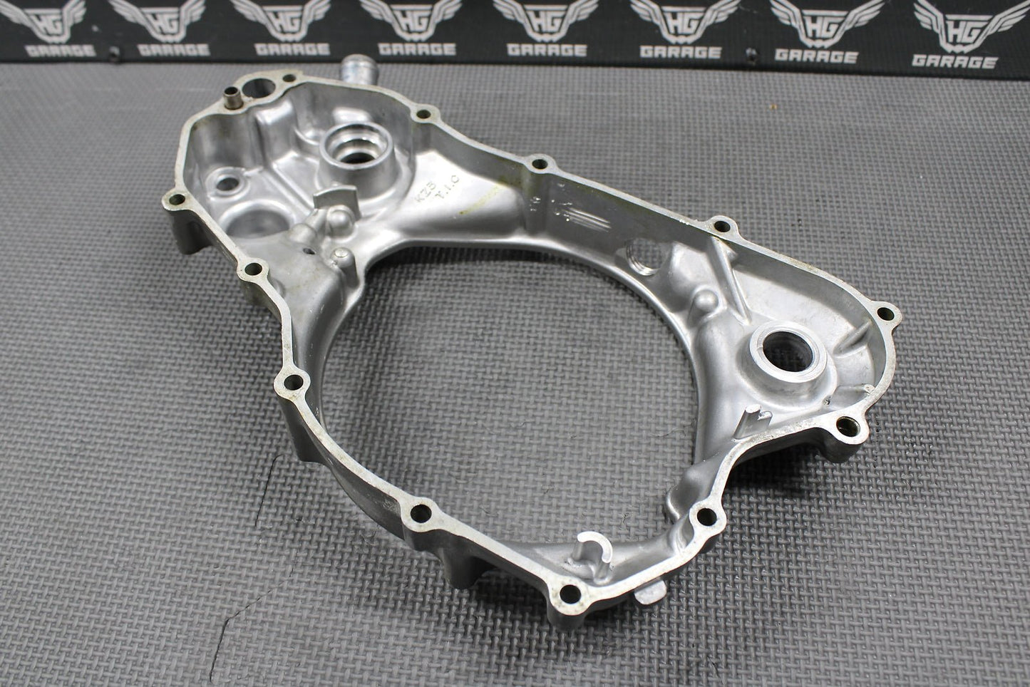 1994 92 - 96 HONDA CR250R OEM RIGHT CRANKCASE INNER CLUTCH COVER 11341 - KZ3 - 890 - hggarage