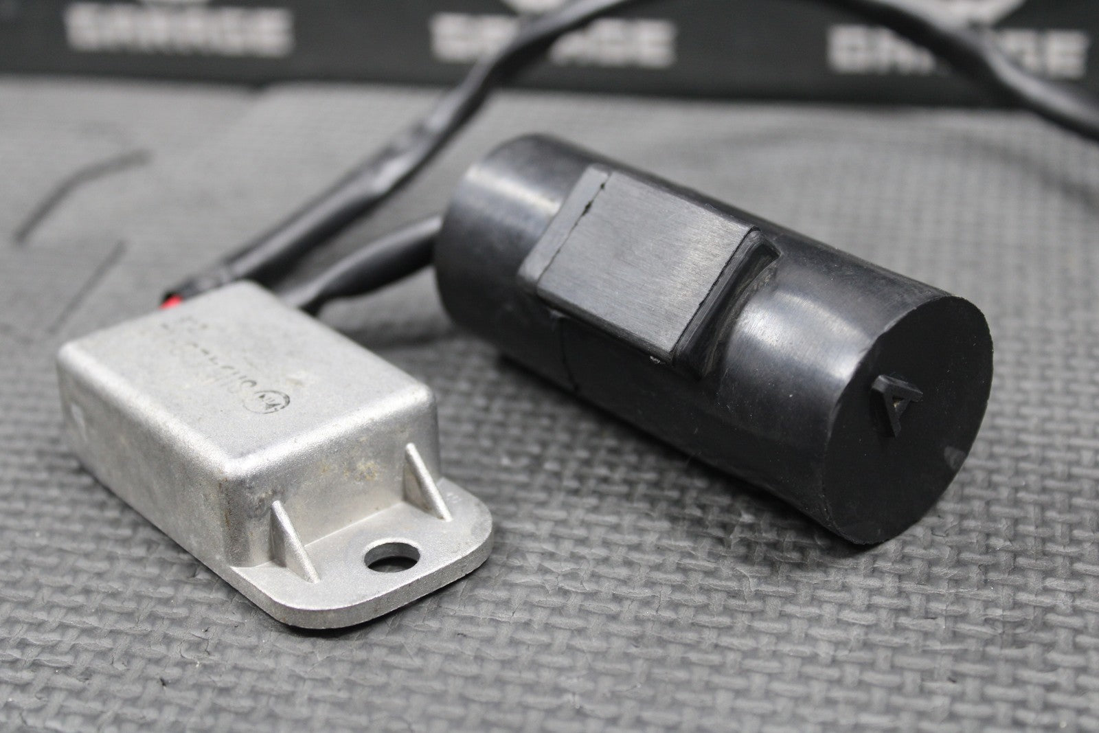 2003 HONDA 02 - 07 CR250R OEM RECTIFIER VOLTAGE REGULATOR 31600 - KZ3 - J41 LOW HOUR! - hggarage