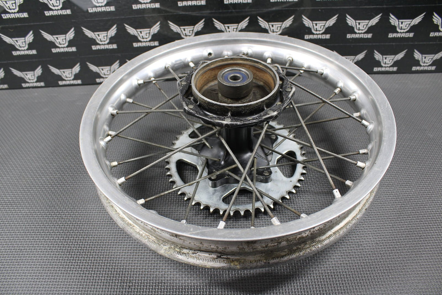 1984 1985 KAWASAKI KX80 OEM REAR BACK WHEEL RIM HUB 14 X 1.60 41034 - 1169 - hggarage