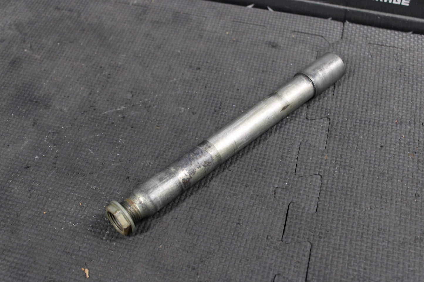 2012 SUZUKI RMZ450 OEM FRONT WHEEL RIM AXLE PIVOT BOLT 54711 - 35G00 - hggarage