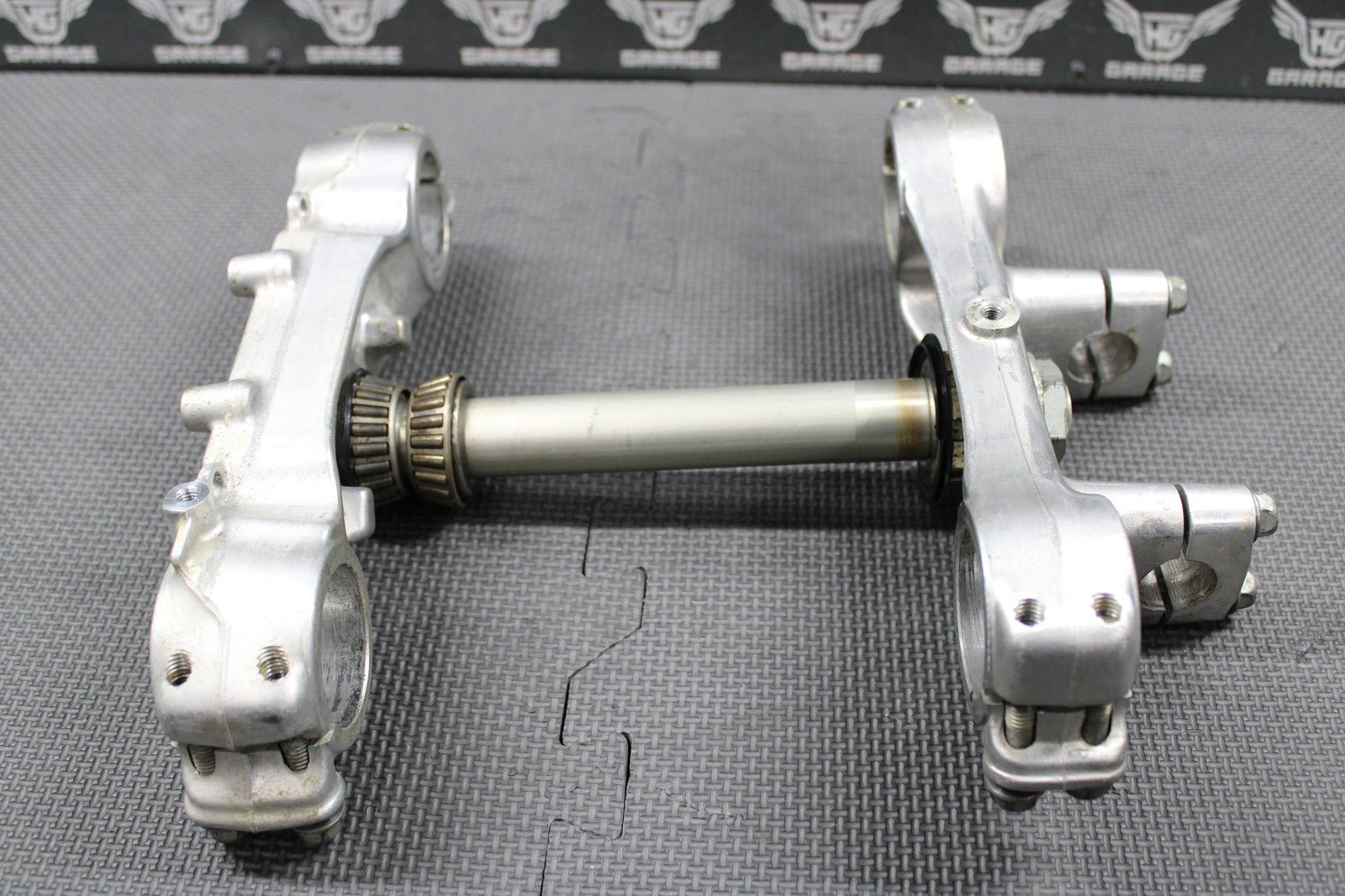 1988 HONDA CR250R OEM FRONT FORKS LOWER UPPER TRIPLE TREE STEM BAR CLAMP - hggarage