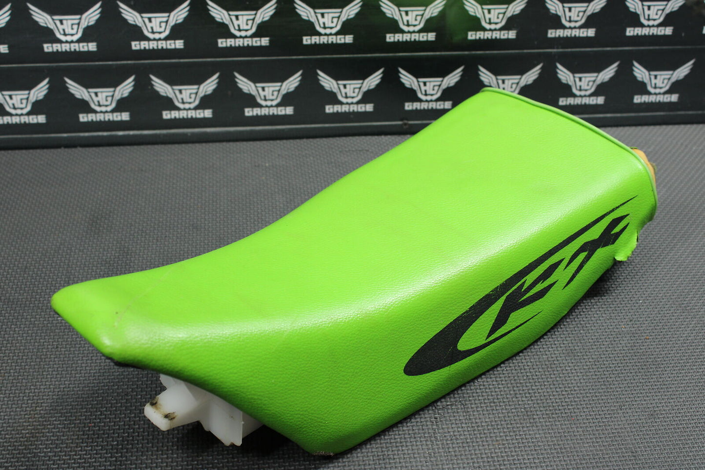 1998 KAWASAKI KX60 OEM SEAT SADDLE 53001-1848-MF