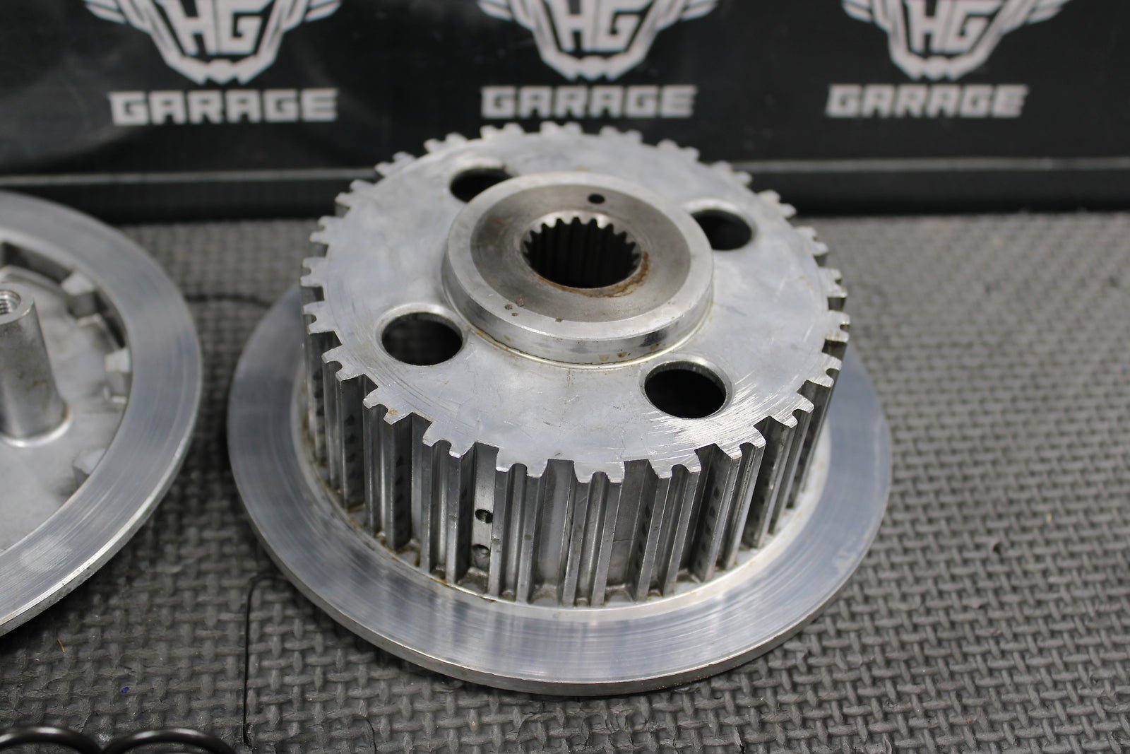 1986 Honda XR250R OEM Complete Clutch W Plates Basket Hub 22100 - KT1 - 010 - hggarage