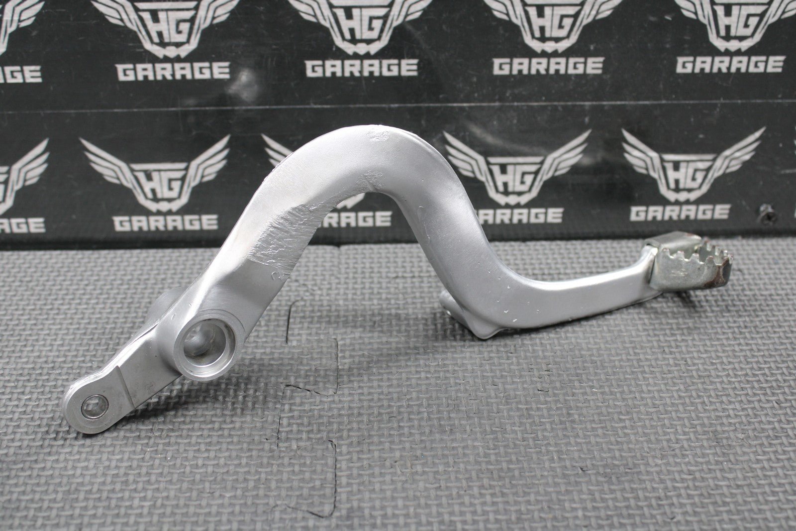 2001 HONDA 90 - 01 CR500R OEM RIGHT REAR BRAKE FOOT PEDAL LEVER 46510 - ML3 - 910 - hggarage