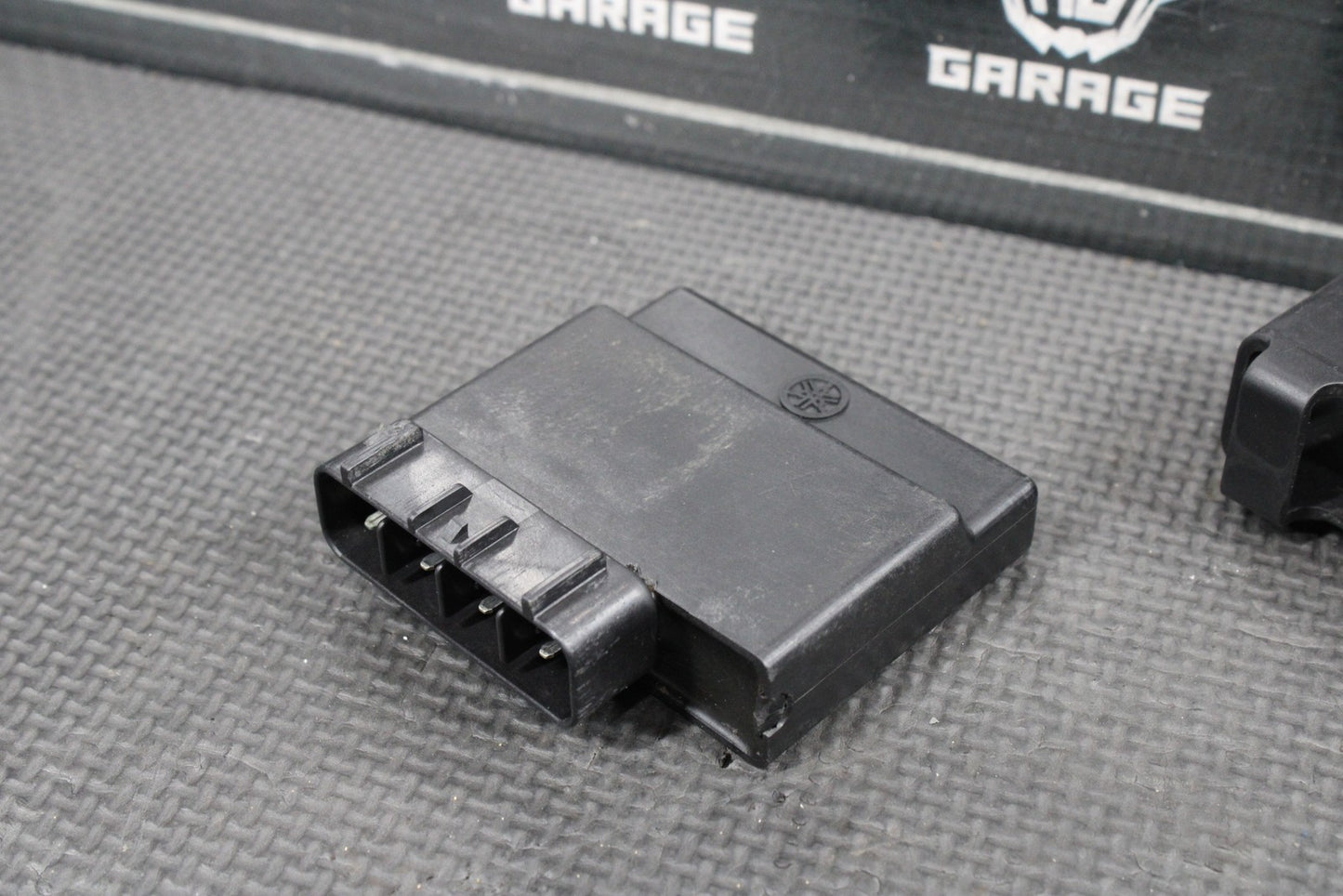 2002 YAMAHA YZ250 2T 02 - 05 OEM ECU COMPUTER CONTROLLER UNIT IGNITER ECM CDI - hggarage