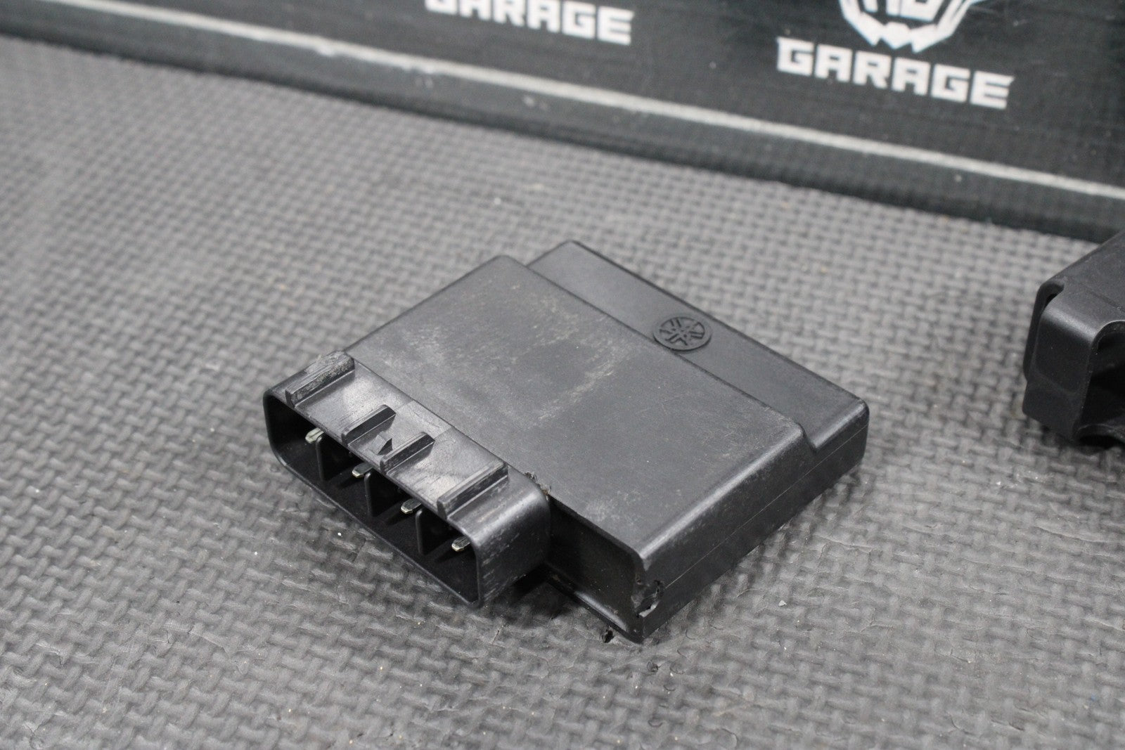 2002 YAMAHA YZ250 2T 02 - 05 OEM ECU COMPUTER CONTROLLER UNIT IGNITER ECM CDI - hggarage