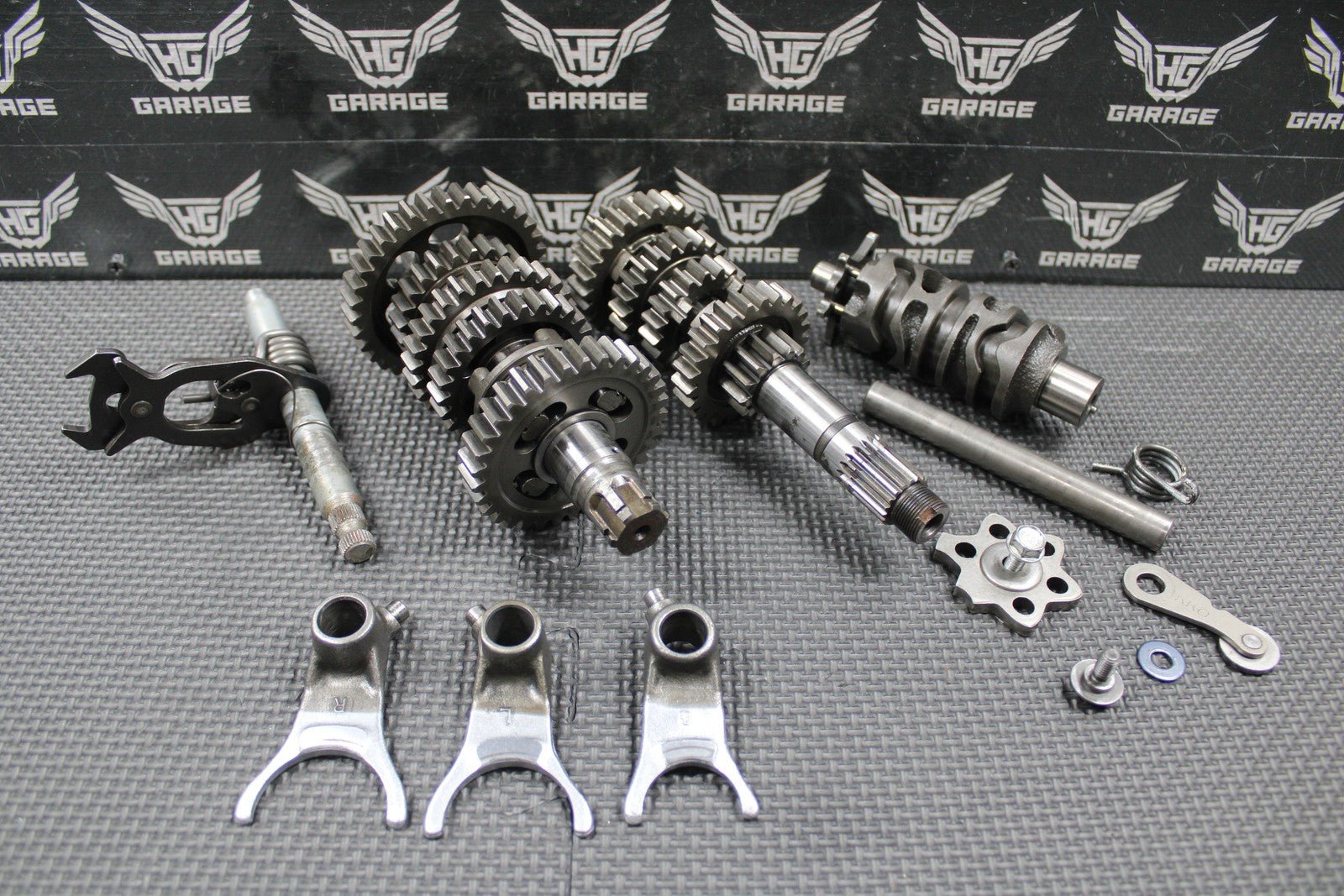 1988 1989 HONDA XR250R OEM TRANSMISSION TRANNY GEARBOX GEARS SHIFT FORKS GOOD! - hggarage