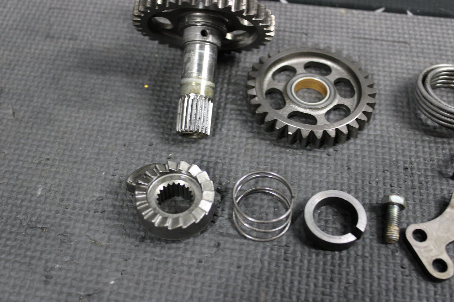 2004 Honda CRF250X 04 - 09 OEM Kickstart Kick Start Shaft W Idler Gear - hggarage