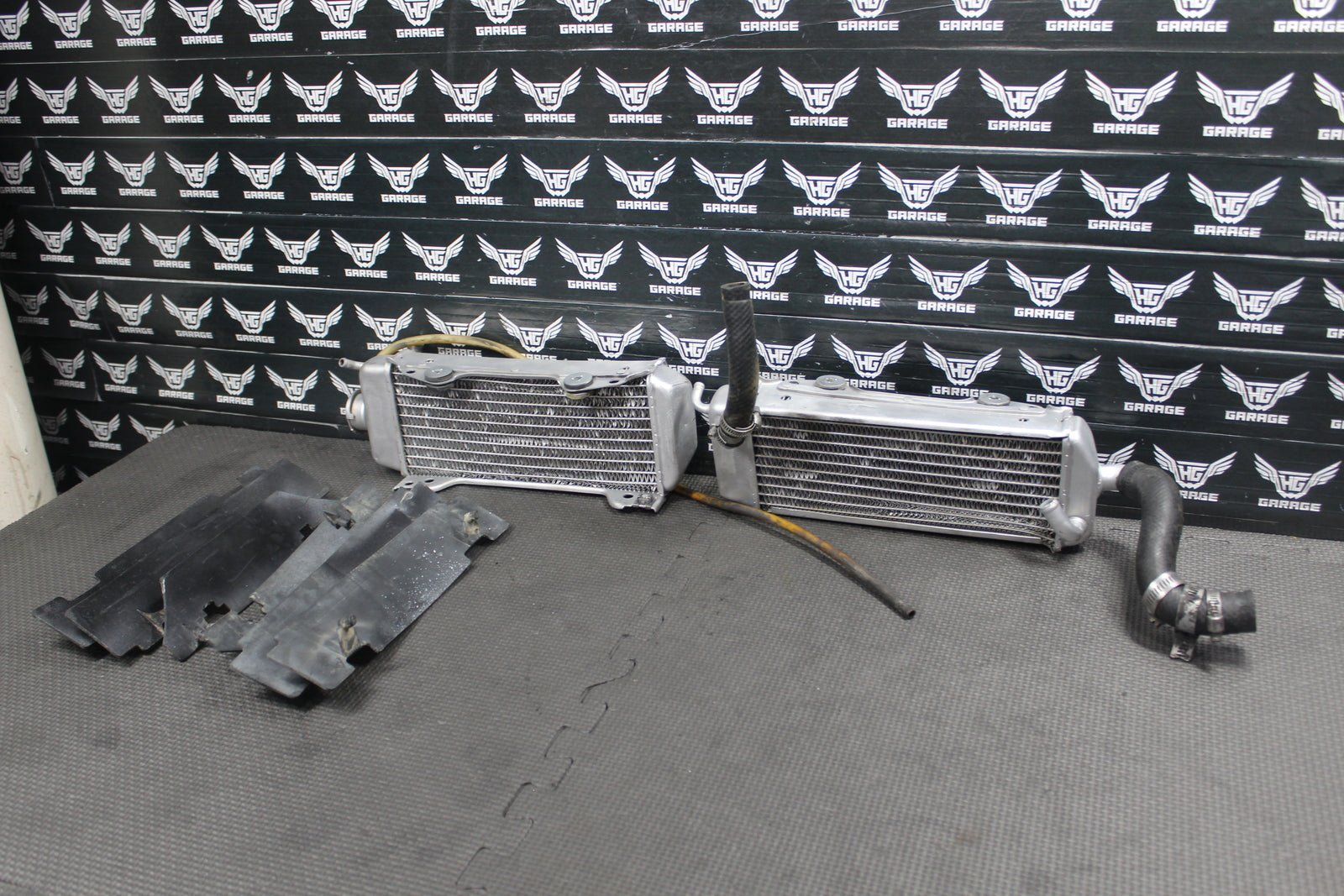 1997 SUZUKI RM250 OEM ENGINE MOTOR COOLING COOLER RADIATOR 17710 - 37E00 - hggarage