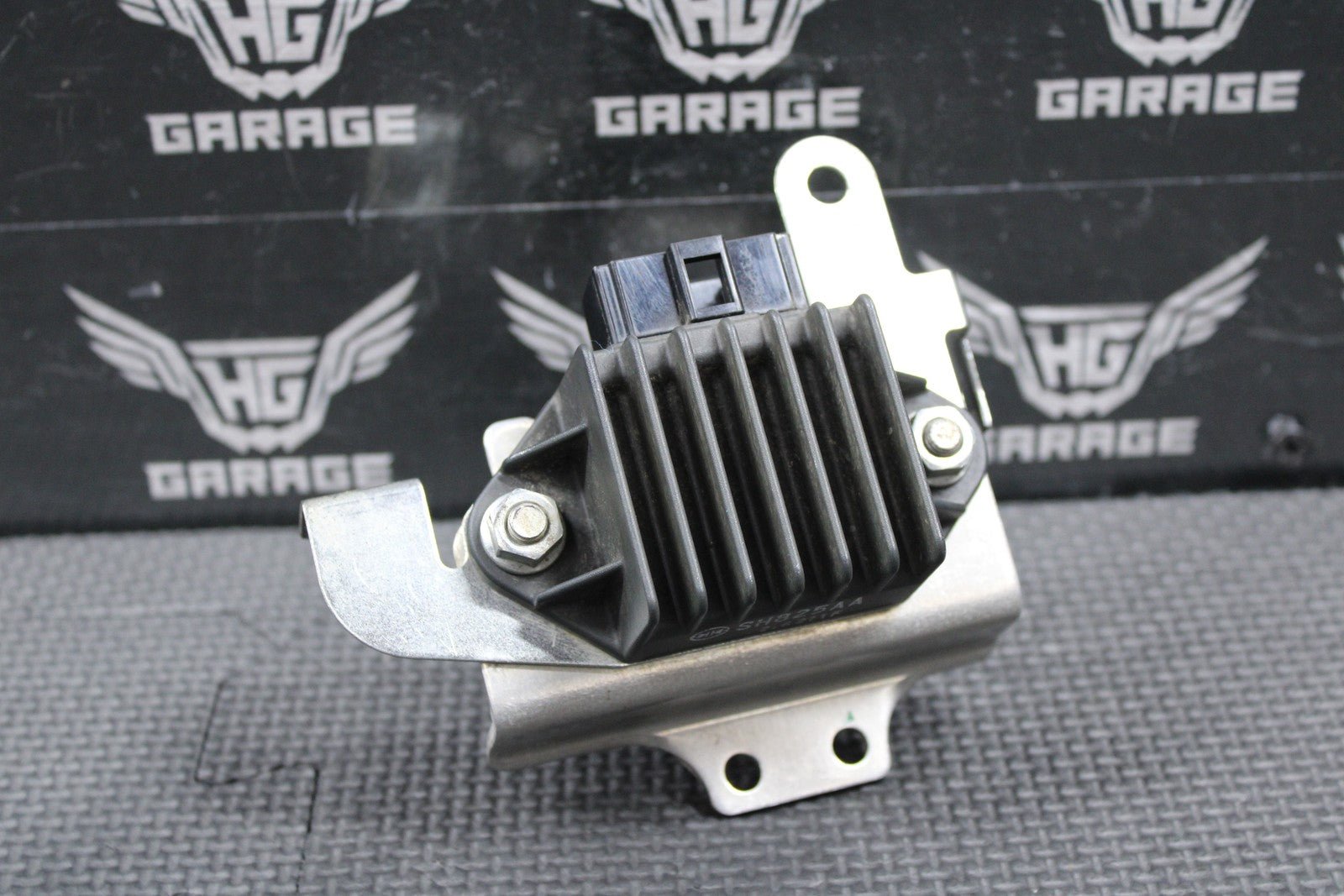 HONDA 13 - 17 CRF250R 13 - 16 CRF450R OEM RECTIFIER VOLTAGE REGULATOR 31600 - KRN - A71 - hggarage