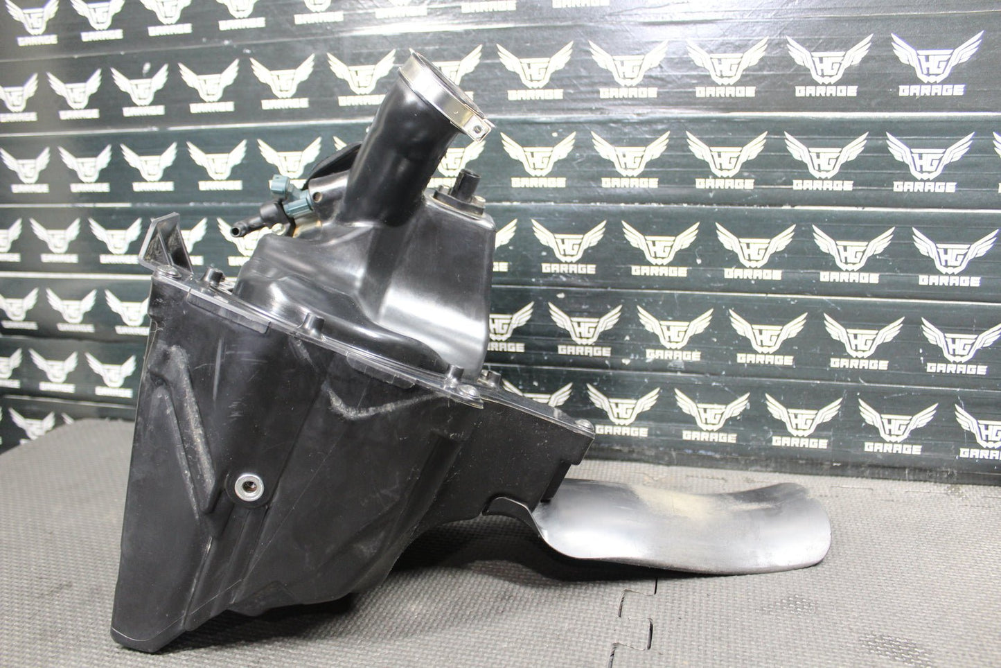 2018 KAWASAKI KX250F OEM AIRBOX INTAKE AIR CLEANER CASE FUEL INJECTOR SENSOR HOU - hggarage