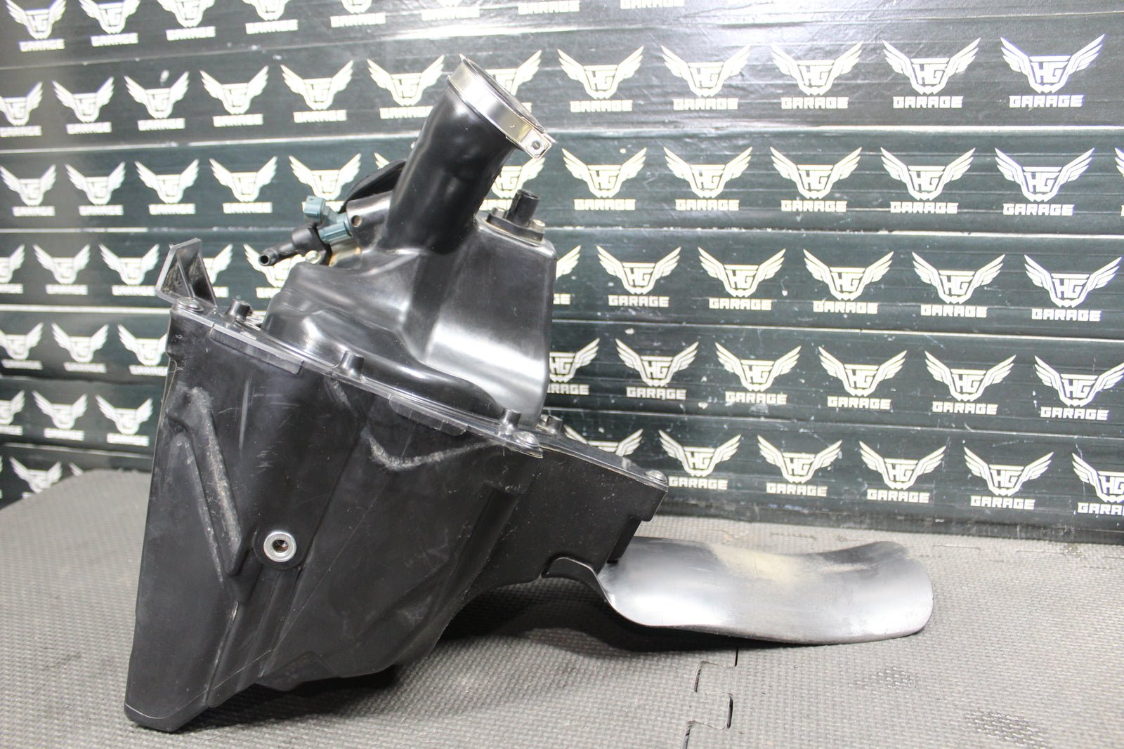 2018 KAWASAKI KX250F OEM AIRBOX INTAKE AIR CLEANER CASE FUEL INJECTOR SENSOR HOU - hggarage