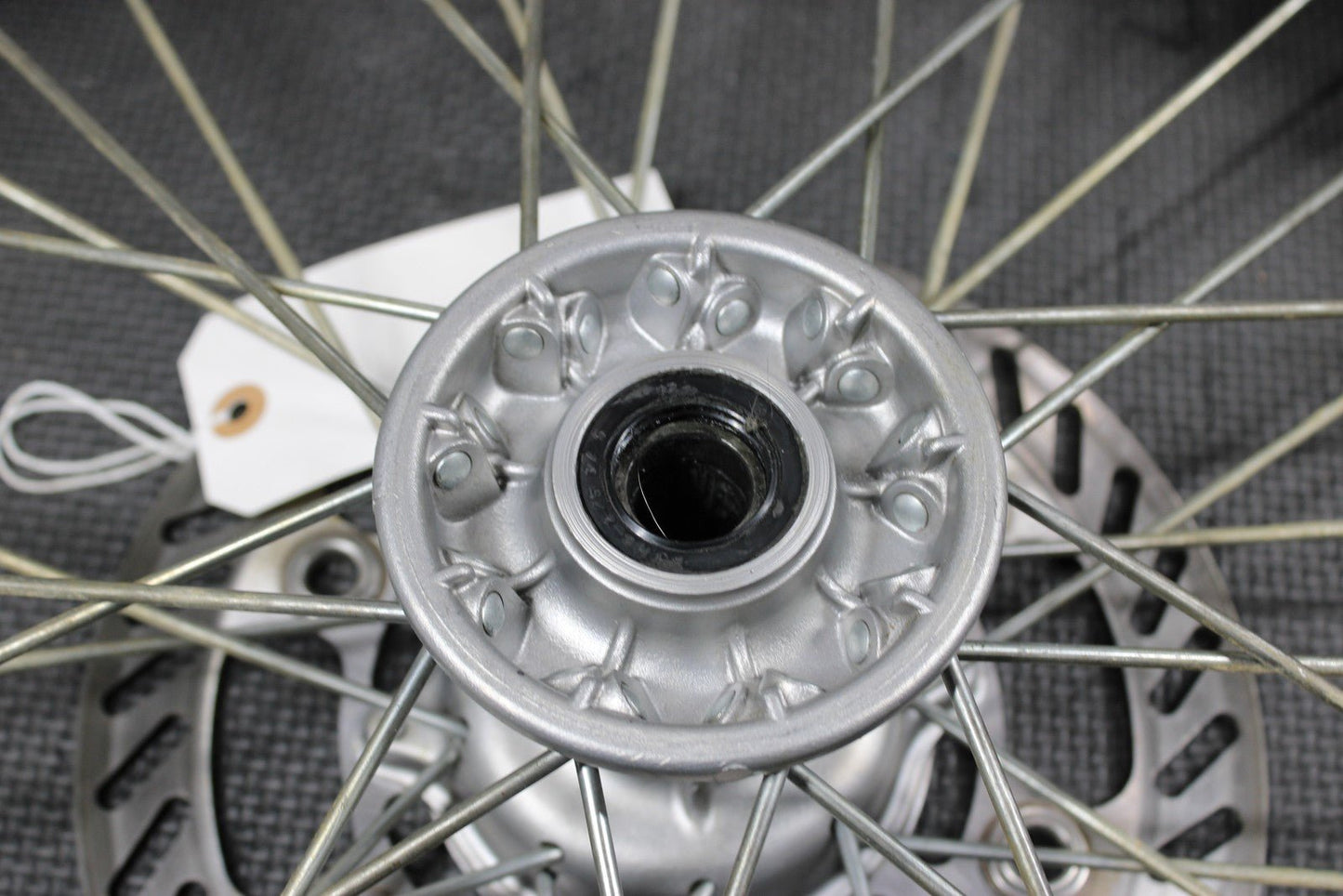 2000 KAWASAKI KX125 OEM D.I.D FRONT WHEEL RIM HUB 41090 - 1128 NICE! - hggarage