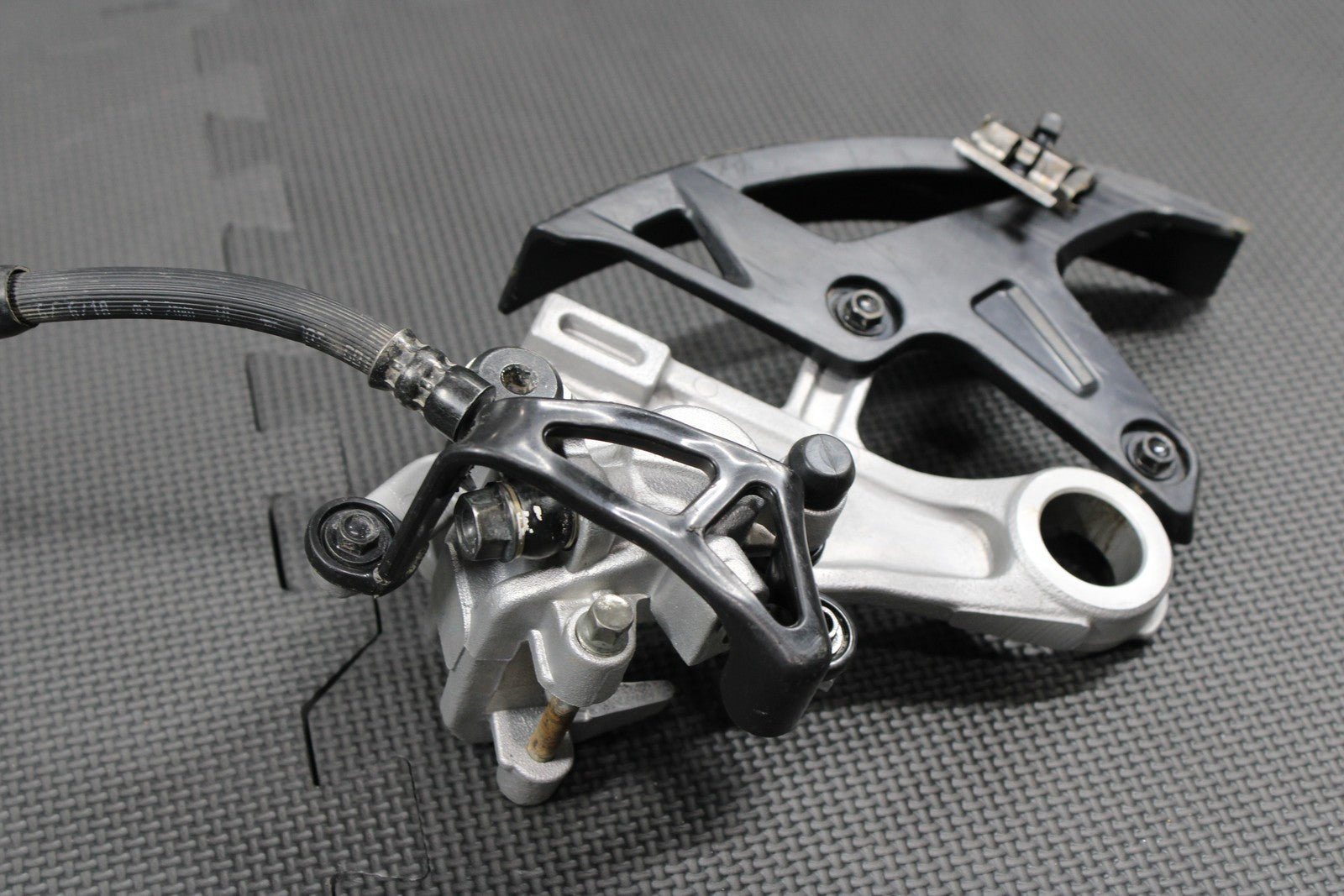 2019 HONDA CRF450RX OEM REAR BACK BRAKE CALIPER MASTER CYLINDER LEVER ASSEMBLY - hggarage