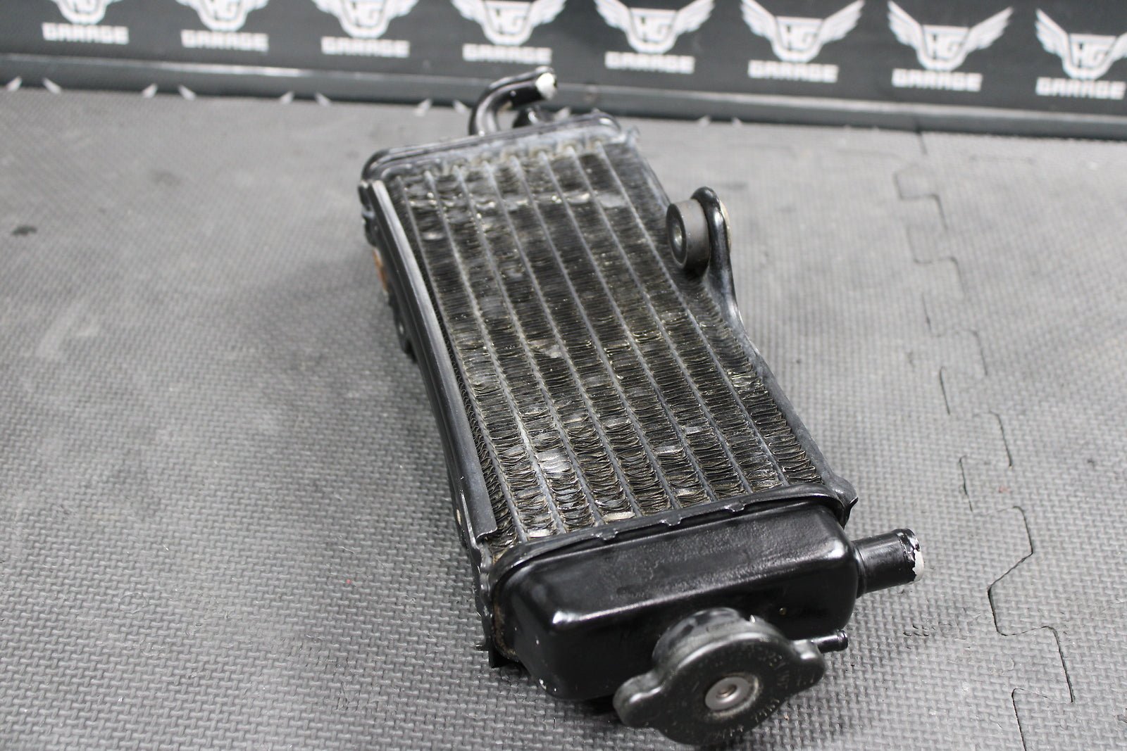 1997 Yamaha YZ125 OEM Right Engine Motor Cooling Cooler Radiator - hggarage
