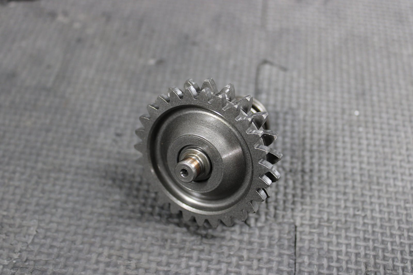 2004 Suzuki 01 - 06 RM250 OEM Engine Powervalve Exhuast Valve Linkage Governor - hggarage