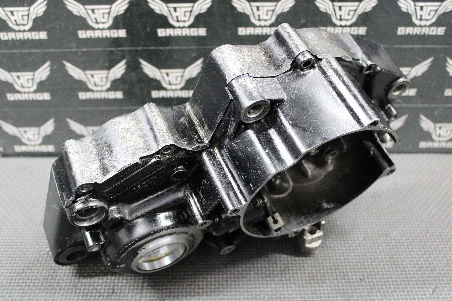 1988 HONDA CR250R OEM LEFT ENGINE MOTOR CRANKCASE CRANK CASE 112A0 - KS7 - 831 NICE! - hggarage