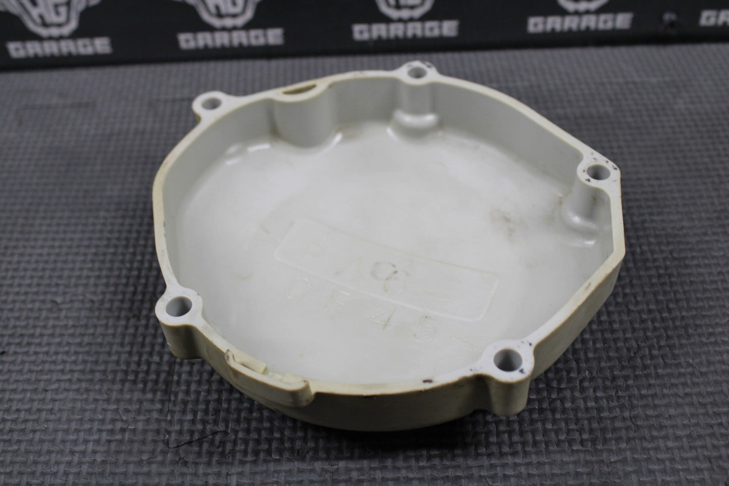 1999 94 - 04 YAMAHA YZ125 OEM LEFT STATOR GENERATOR MAGNETO COVER 4JY - 15411 - 00 - 00 - hggarage