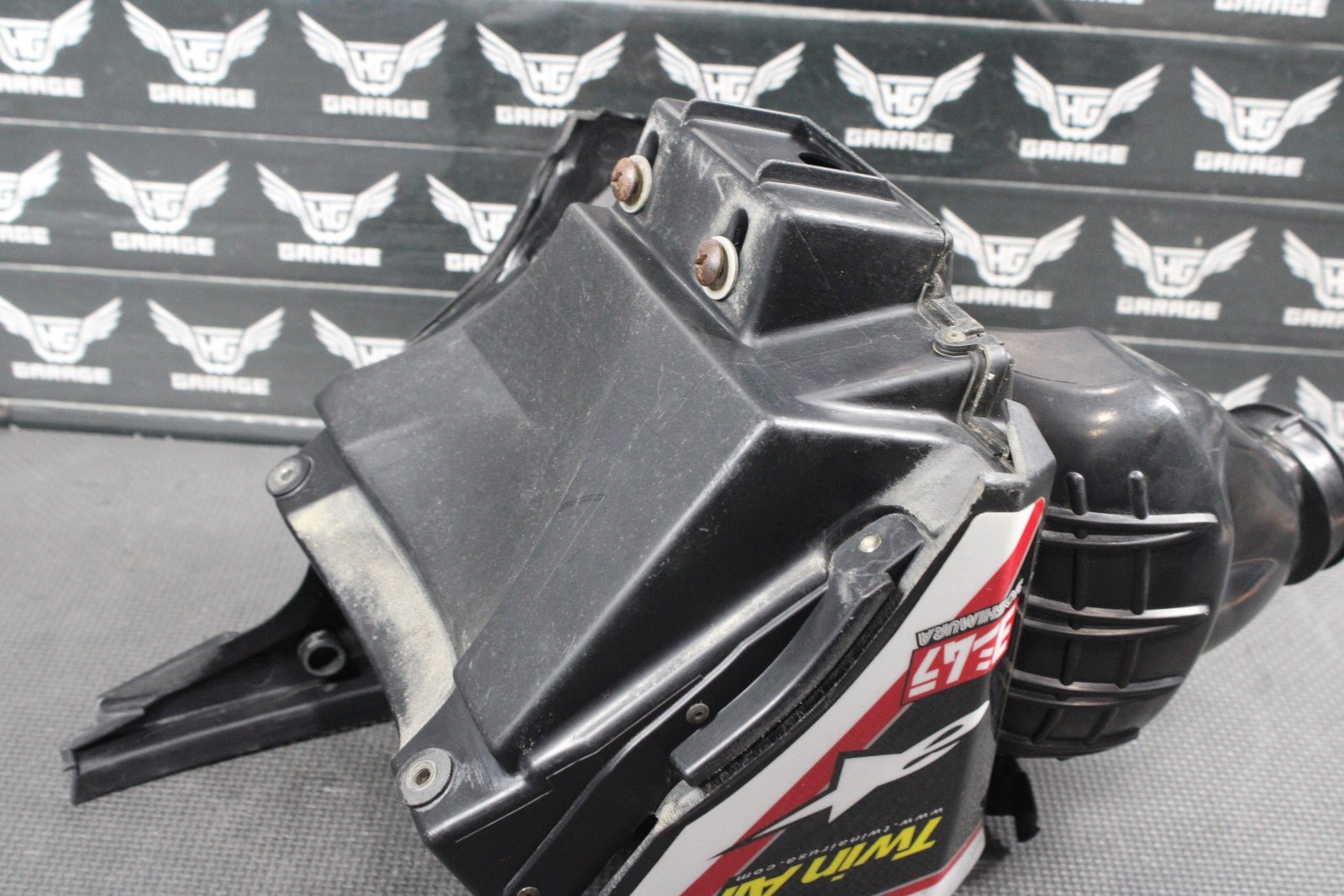 2006 YAMAHA YZ250F OEM AIRBOX INTAKE AIR CLEANER CASE BOOT 2S2 - 14401 - 70 - 00 - hggarage