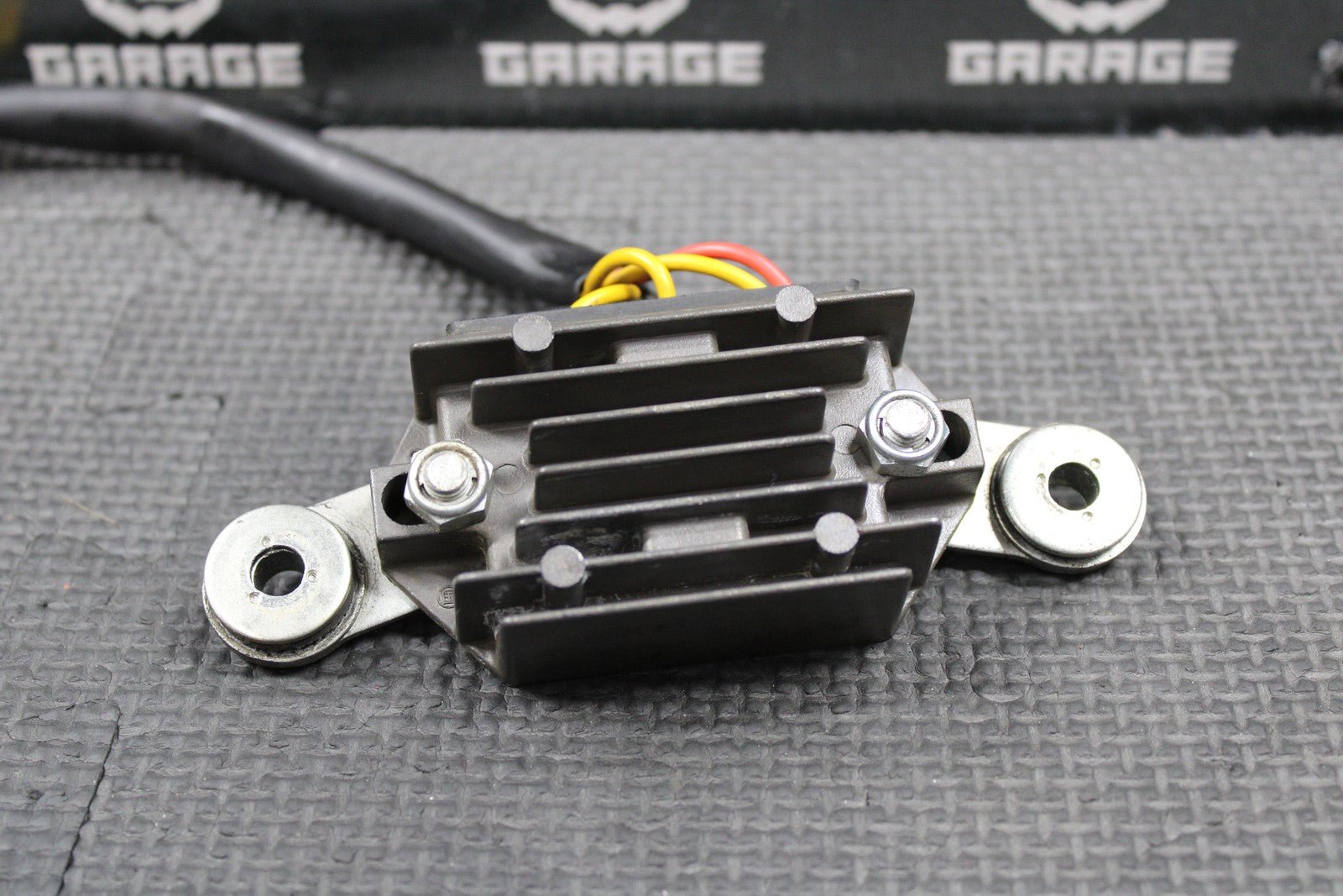 2012 KAWASAKI KX450F OEM RECTIFIER VOLTAGE REGULATOR WIRING 21066 - 0711 GOOD! - hggarage