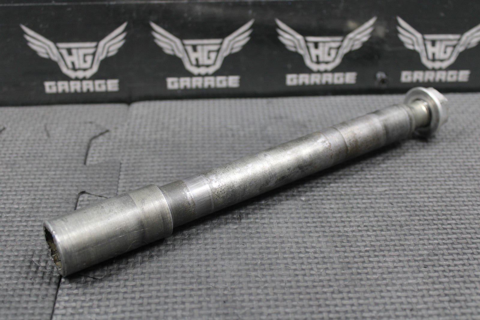 2008 HONDA CRF250R OEM FRONT WHEEL RIM AXLE PIVOT BOLT SHAFT 44301 - MEN - 000 - hggarage