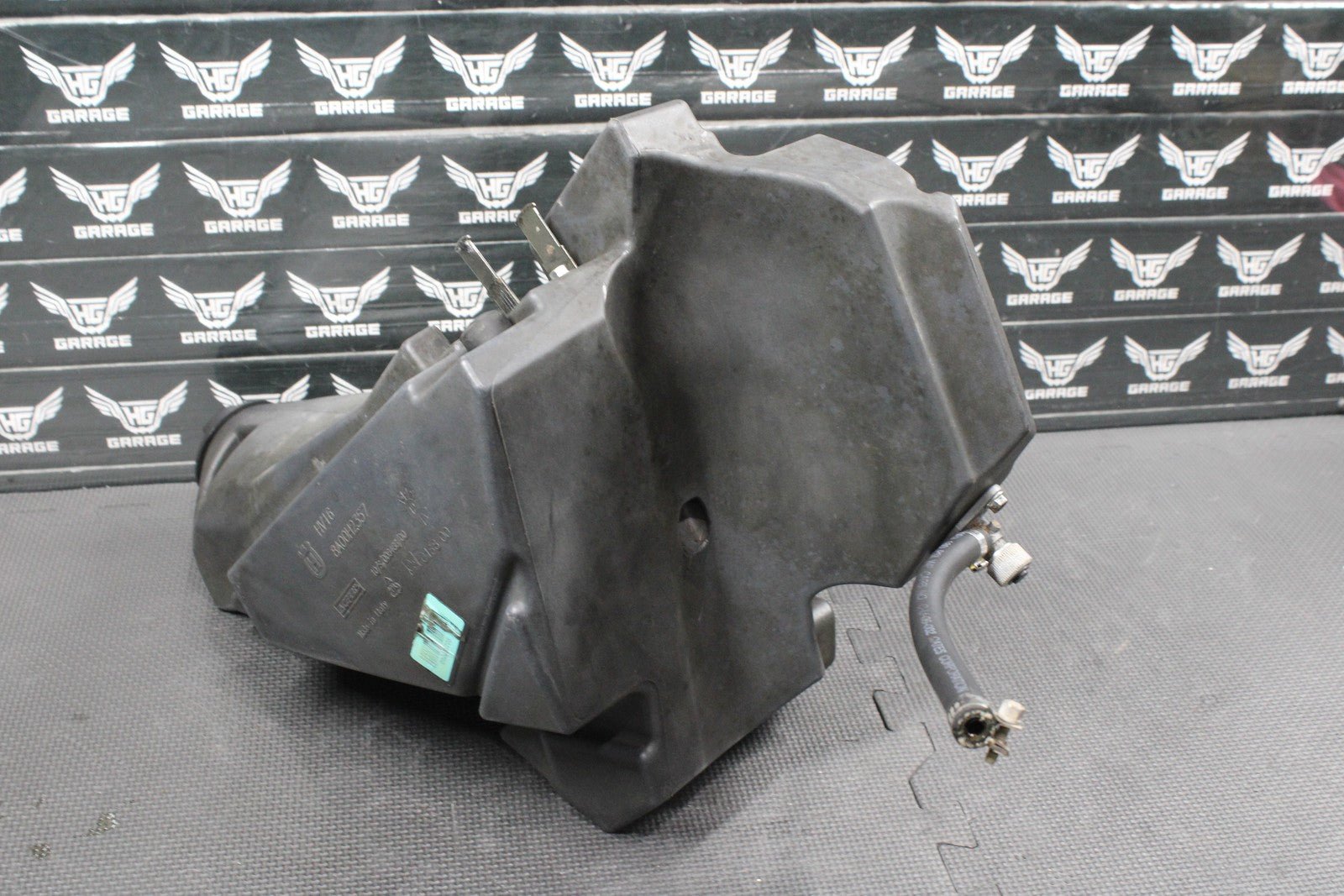 2013 HUSQVARNA TE511 OEM GAS FUEL TANK CELL PETROL RESERVOIR 8A00H2357 - hggarage