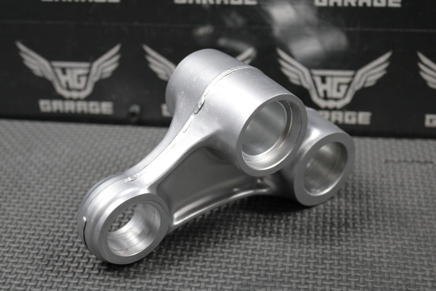 2001 96 - 01 HONDA CR500R OEM REAR SHOCK LINKAGE CUSHION ARM 52465 - MAC - 740 NICE! - hggarage