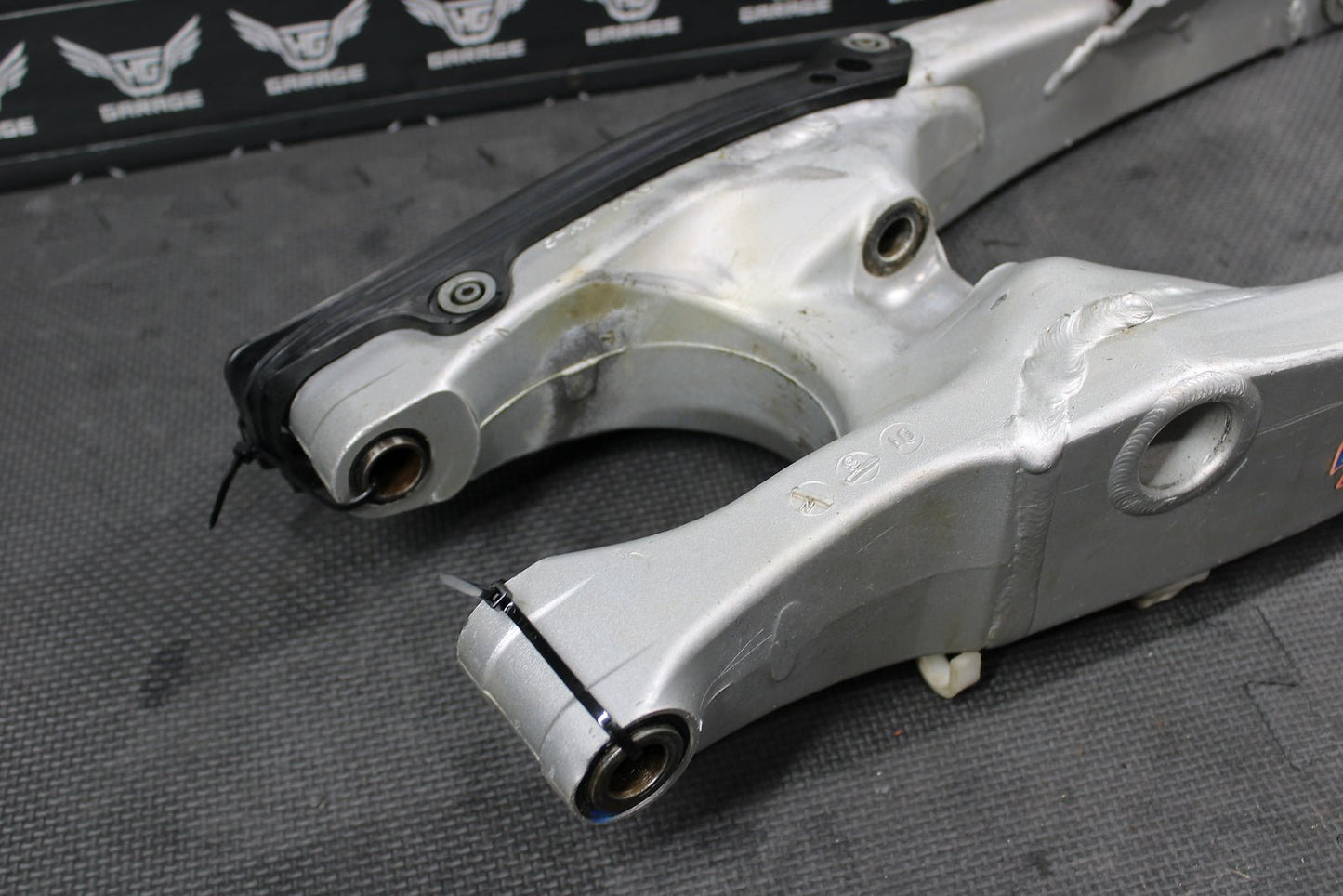 2000 YAMAHA WR400F YZ125 YZ250 YZ400F YZ426F OEM SWINGARM SWING ARM SUSPENSION - hggarage
