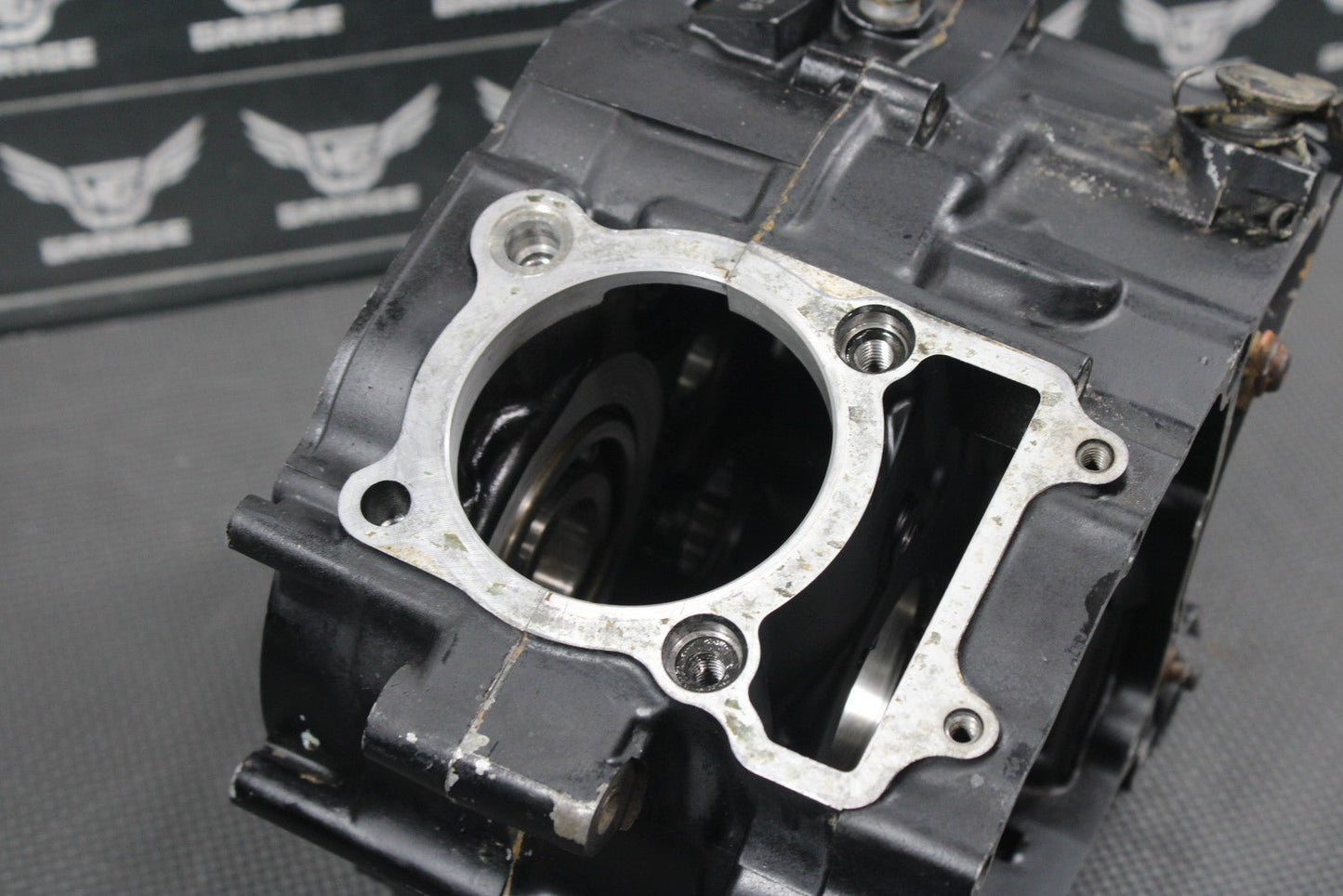 1987 YAMAHA TW200 OEM LEFT RIGHT ENGINE MOTOR CRANKCASE CRANK BLOCK SET GOOD! - hggarage