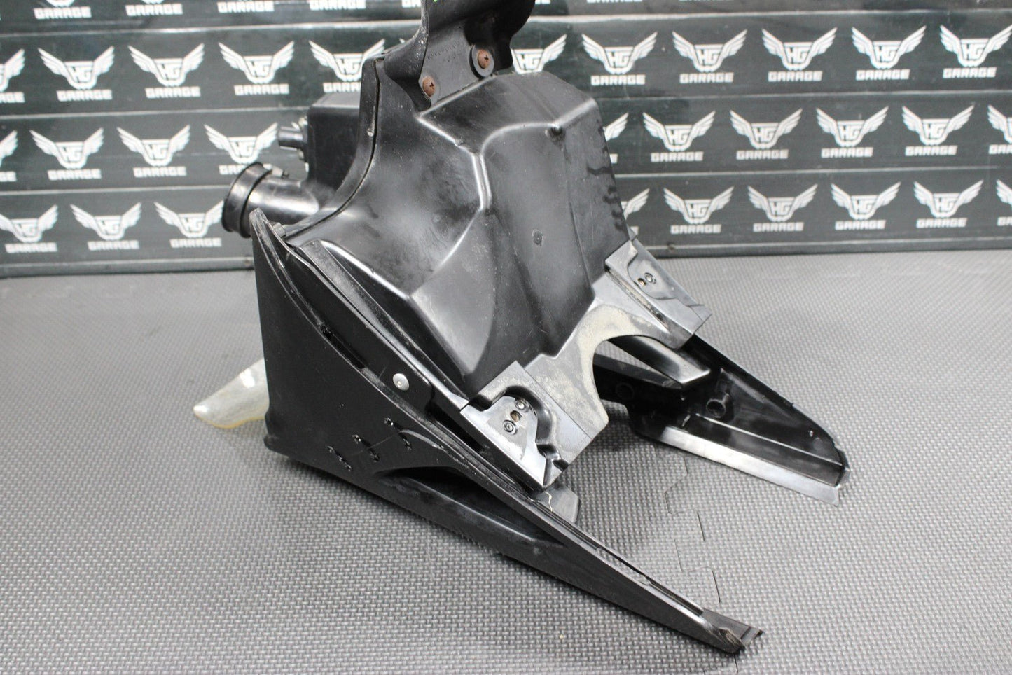 2014 KAWASAKI 13 - 16 KX250F OEM AIRBOX INTAKE AIR CLEANER CASE 59006 - 0011 - hggarage