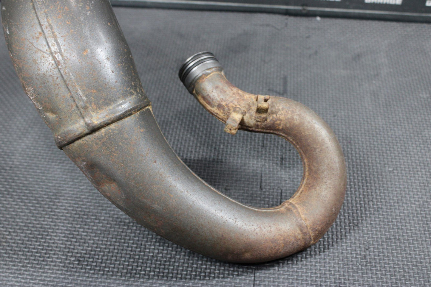 2004 KAWASAKI KX65 02 - 22 OEM EXHAUST PIPE CHAMBER HEADER 18120 - 1116 - hggarage
