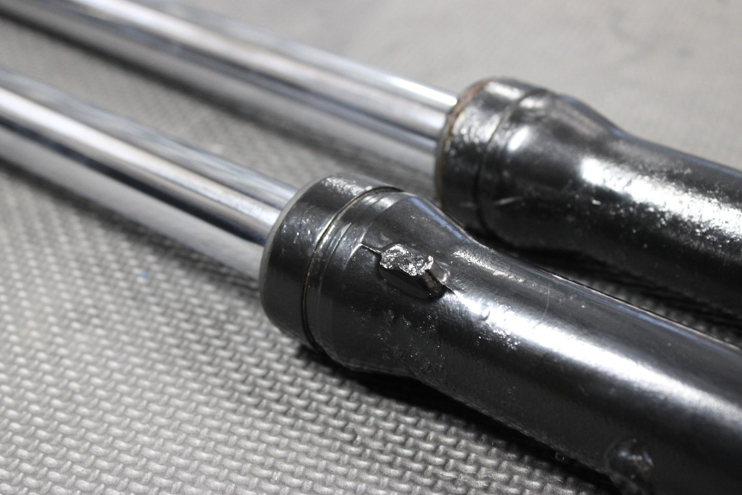 1997 YAMAHA RT100 OEM RIGHT LEFT FRONT SUSPENSION FORKS SHOCKS - hggarage