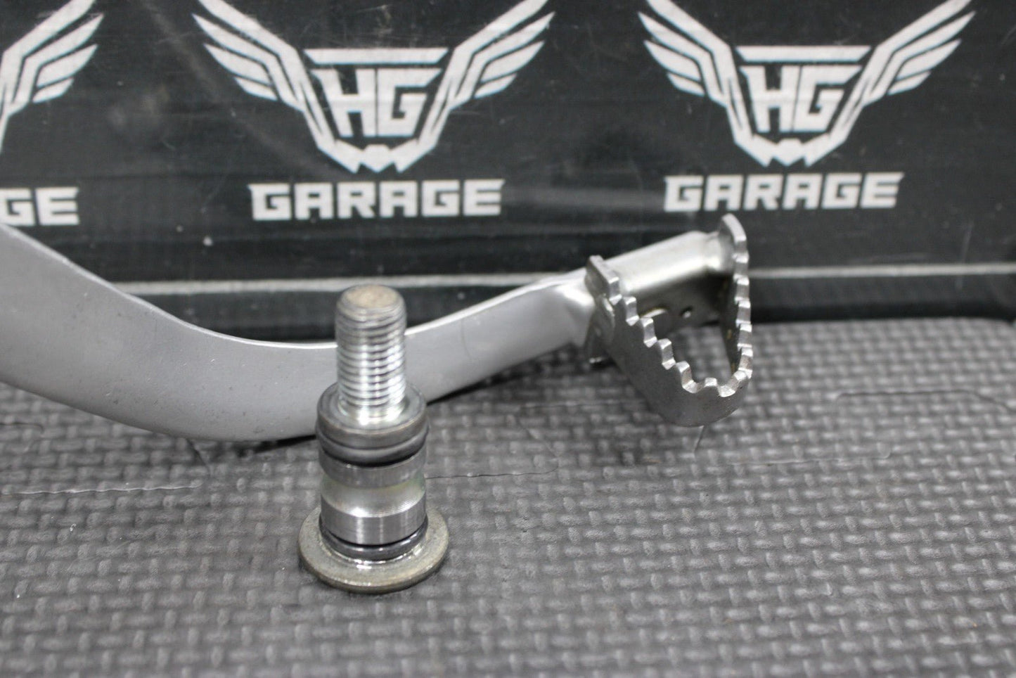 2014 KAWASAKI 06 - 18 KX250F OEM RIGHT REARSET BRAKE FOOT PEDAL LEVER 13236 - 0097 - hggarage