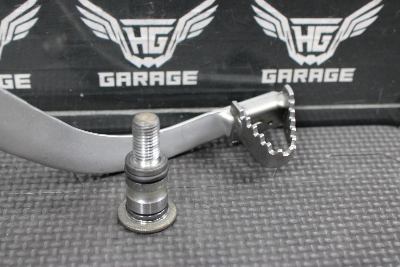 2014 KAWASAKI 06 - 18 KX250F OEM RIGHT REARSET BRAKE FOOT PEDAL LEVER 13236 - 0097 - hggarage