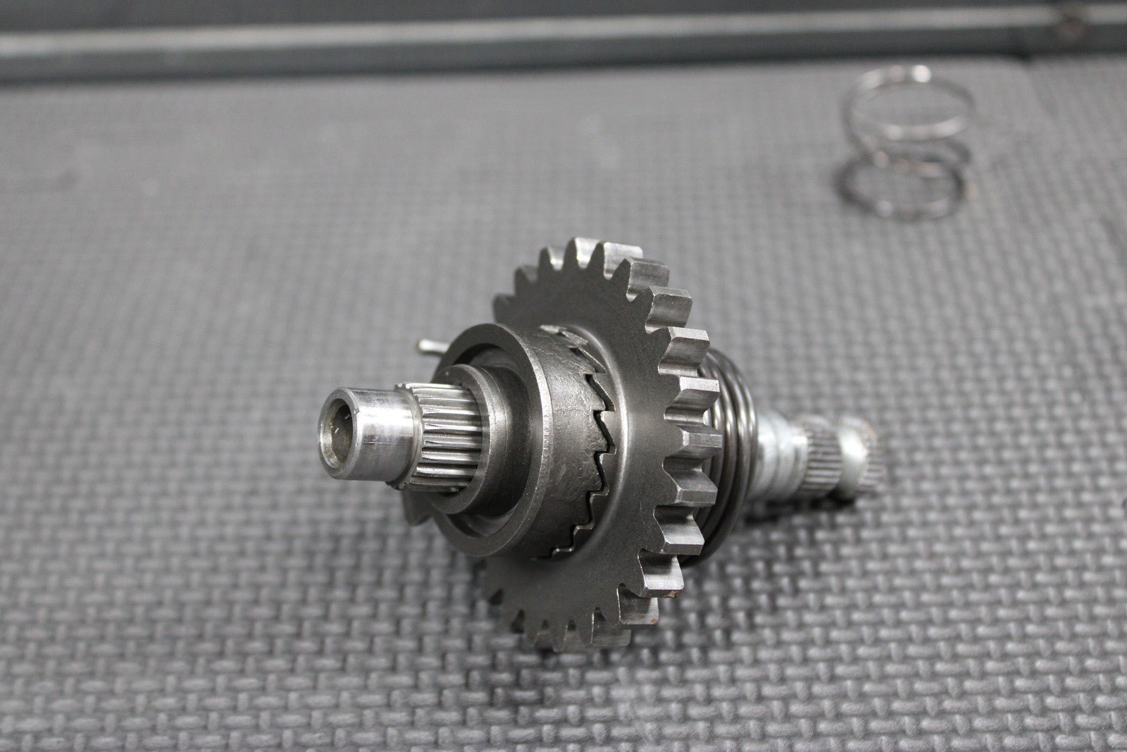 1991 HONDA CR80R OEM KICKSTART KICK START SHAFT W IDLER GEAR 28211 - GC4 - 60 - hggarage