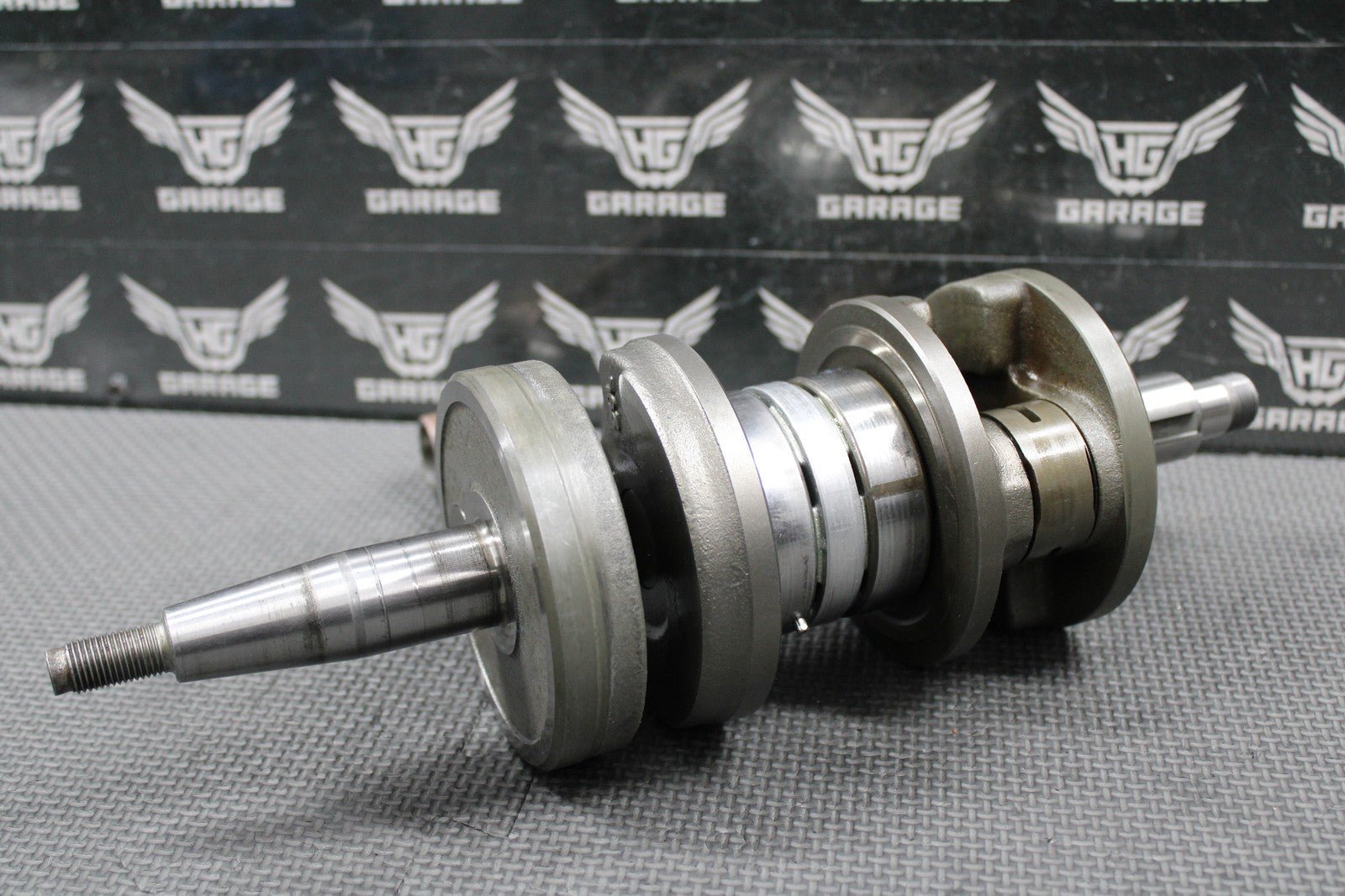 2001 87 - 06 YAMAHA BANSHEE YFZ350 OEM CRANKSHAFT CRANK SHAFT 29L - 11400 - 30 - 00 GOOD - hggarage