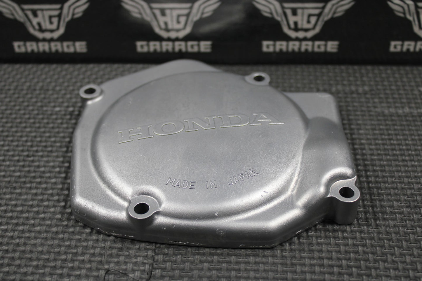 2005 05 - 07 HONDA CR125R OEM LEFT STATOR GENERATOR MAGNETO COVER 11351 - KSR - 730 - hggarage