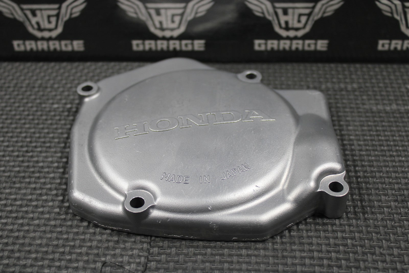 2005 05 - 07 HONDA CR125R OEM LEFT STATOR GENERATOR MAGNETO COVER 11351 - KSR - 730 - hggarage