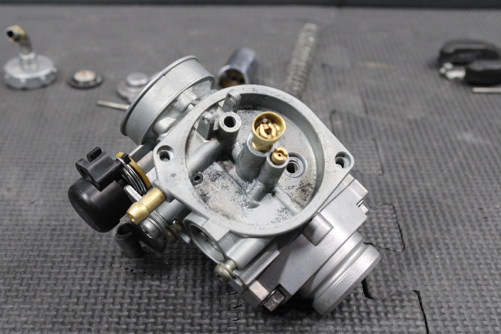 2008 KAWASAKI KLX140 KLX140L OEM KEIHIN CARB CARBURETOR 15004 - 0024 - hggarage