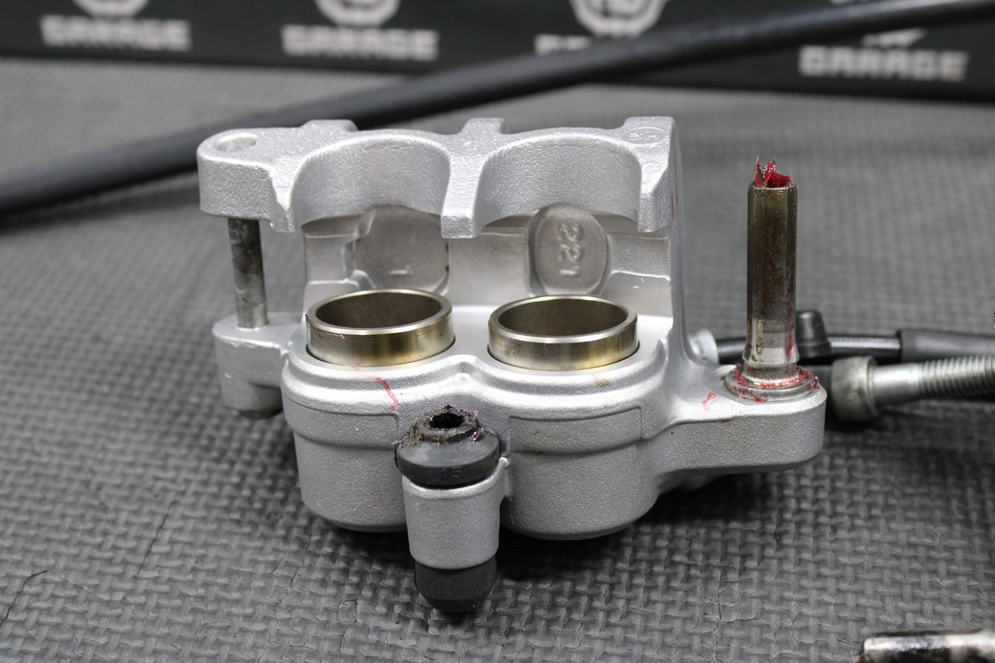 2014 KAWASAKI 13 - 14 KX250F KX450F OEM FRONT BRAKE CALIPER MASTER CYLINDER ASV - hggarage