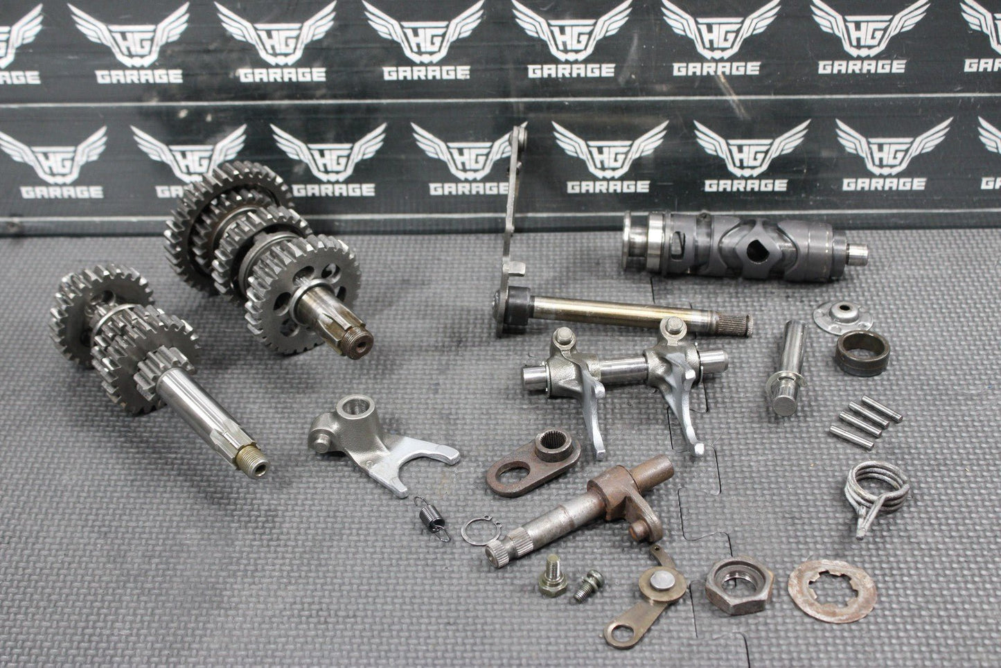 1997 YAMAHA RT100 OEM ENGINE TRANSMISSION GEARBOX SHIFT SHAFT GEARS TRANS FORKS - hggarage