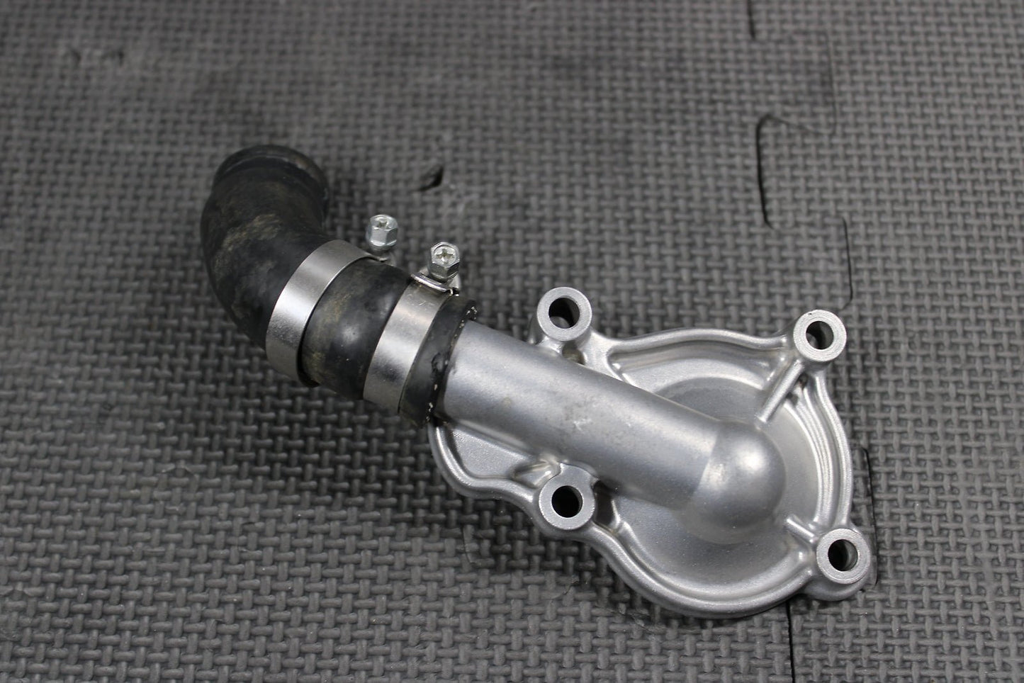 2006 HONDA CRF450R OEM ENGINE WATER PUMP W HOUSING 19221 - MEN - 850 19241 - MEB - 670 - hggarage