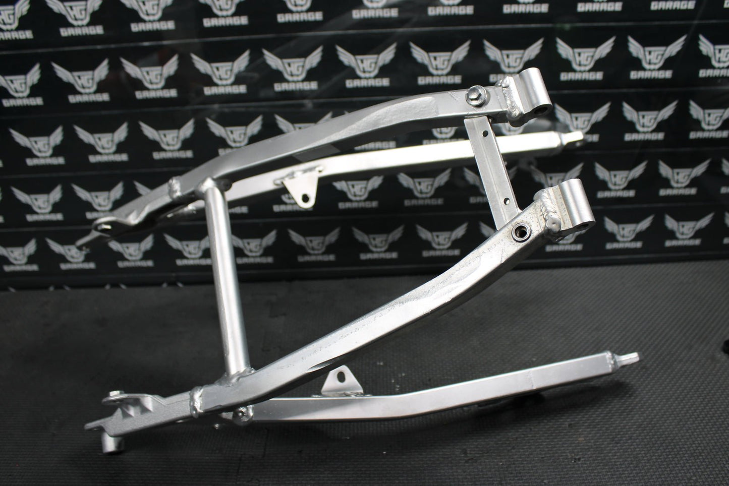 2009 Yamaha YZ450F OEM Rear Back Sub Frame Subframe Seat Rail 5XC - 21190 - L0 - 00 - hggarage