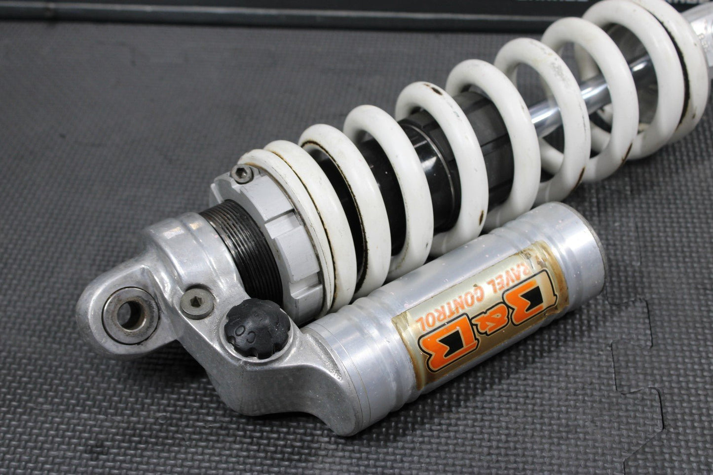 2001 KTM 400 EXC OEM MONOSHOCK PDS REAR BACK SHOCK ABSORBER SUSPENSION 1218V732 - hggarage