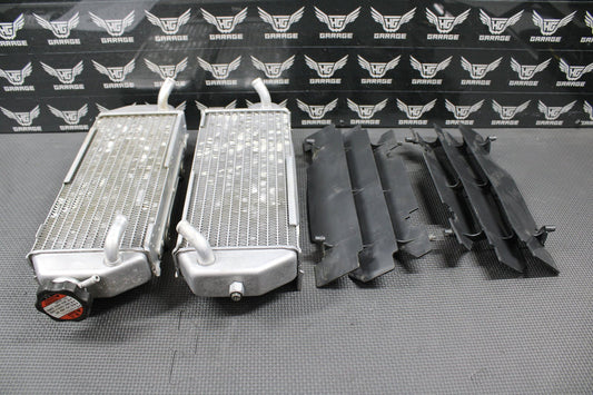 2000 2001 SUZUKI DRZ400 DRZ400E OEM LEFT RIGHT RADIATOR RADIATORS LOUVERS GOOD! - hggarage