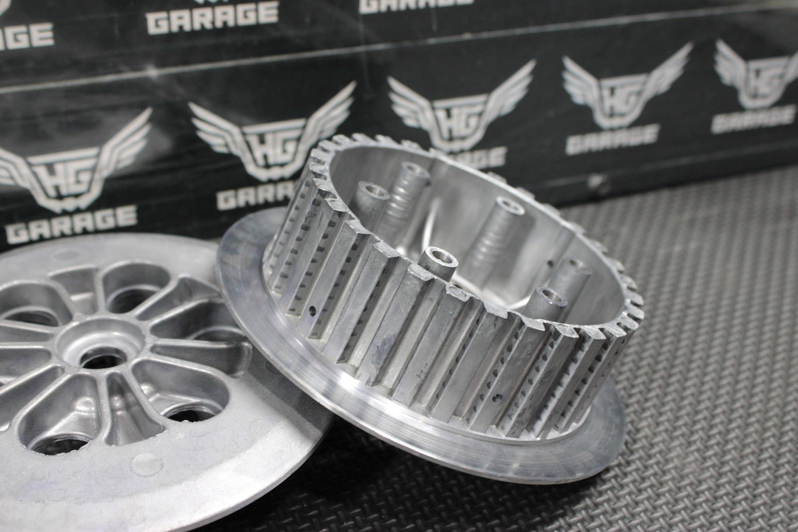 2005 YAMAHA YZ450F OEM COMPLETE CLUTCH W PLATES BASKET PLATES SPRINGS HUBS MINT - hggarage