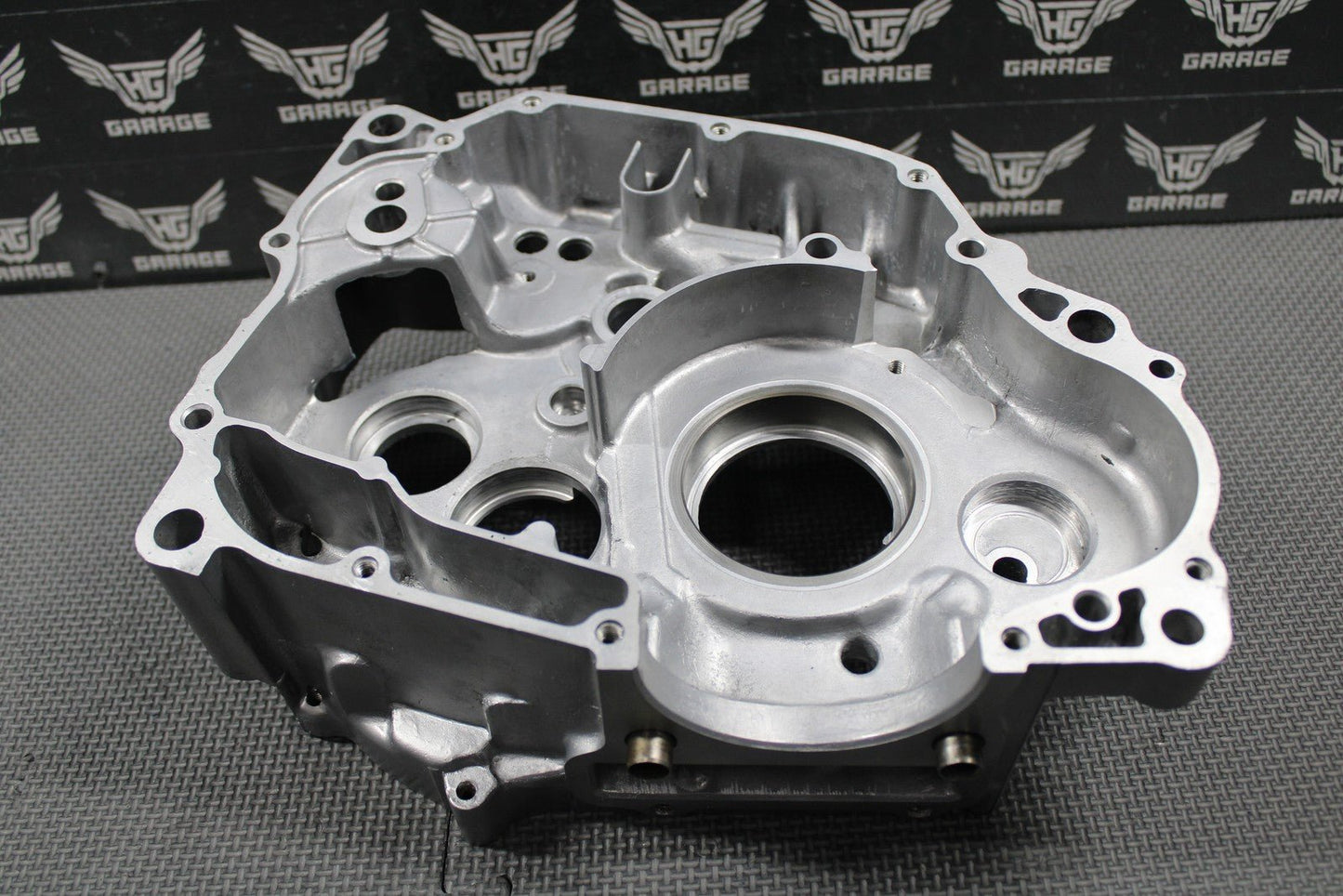 1991 HONDA 90 - 95 XR250R OEM RIGHT ENGINE CRANKCASE CRANK CASE 11100 - KZ1 - 671 MINT - hggarage