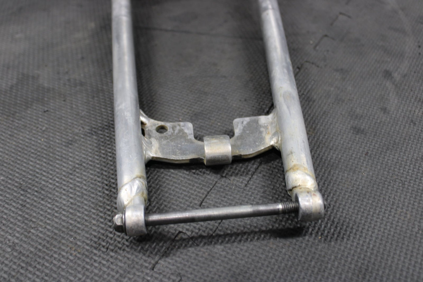 2006 HONDA CRF250R OEM REAR BACK SUB FRAME SUBFRAME 50200 - KRN - 850 - hggarage